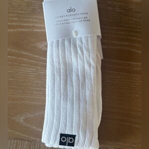 Alo Scrunch Socks White